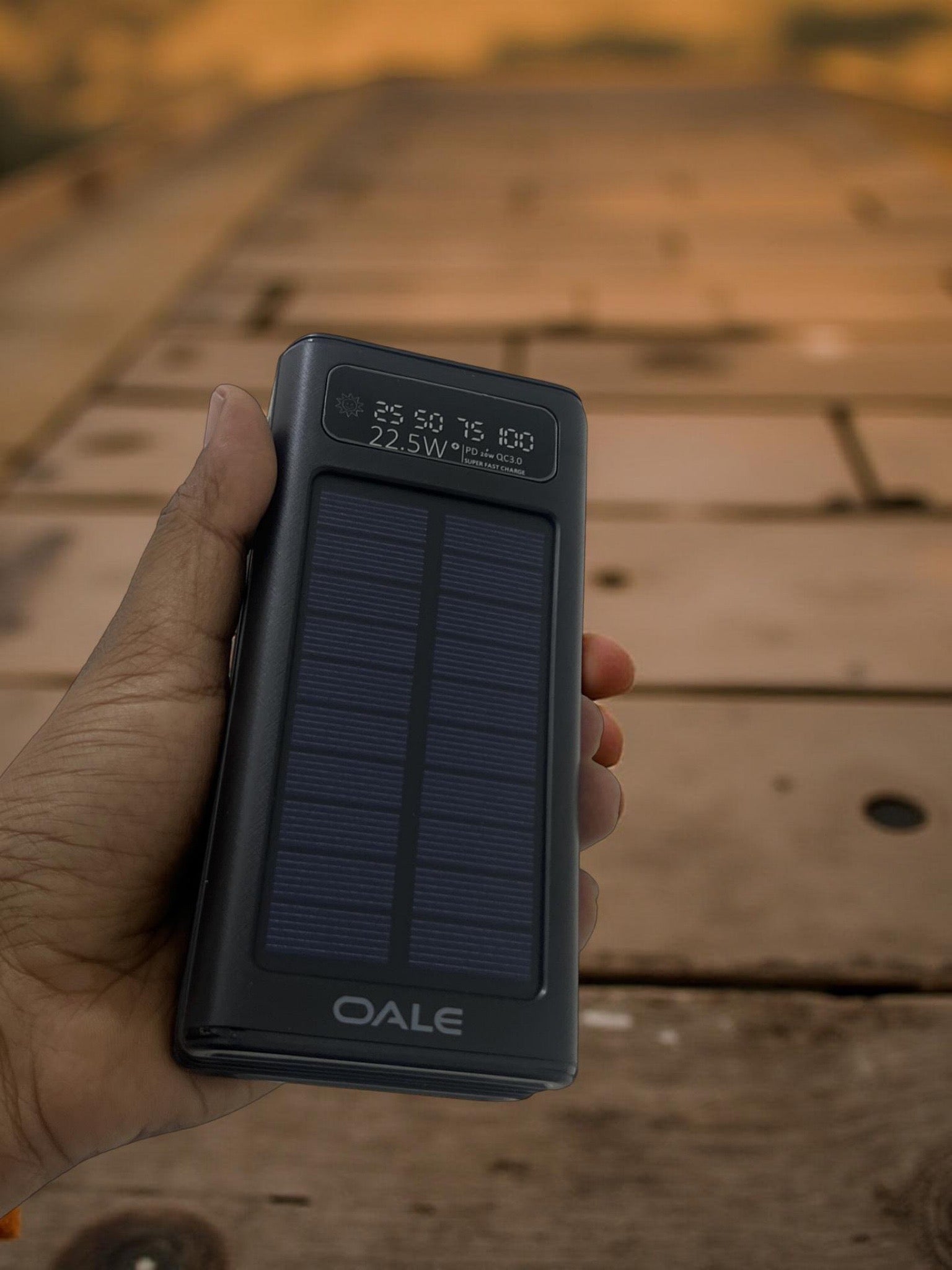 OALE iPower R30000 30000mAh Solar Powerbank with Fast Charge 22.5W – Bahrain
